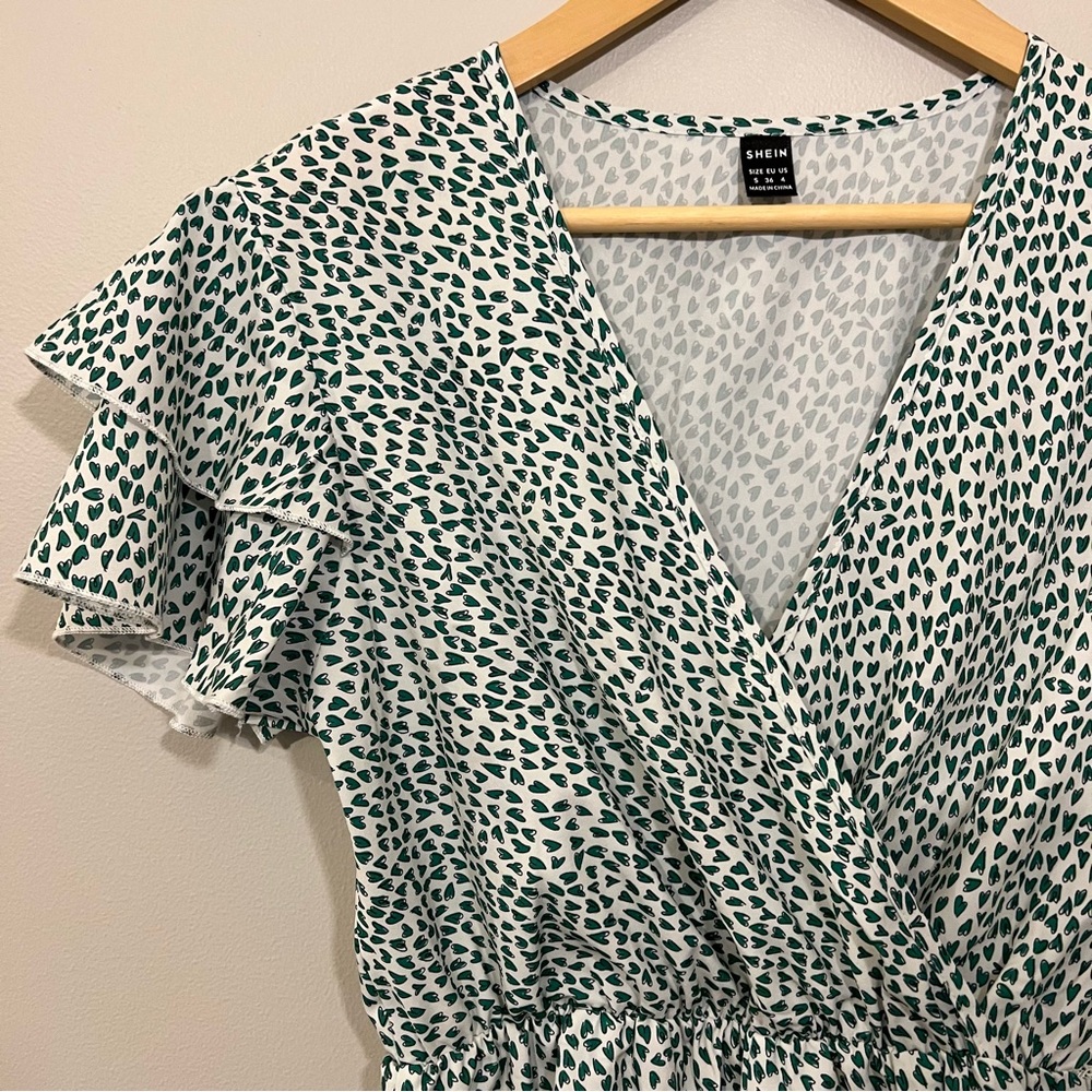 SHEIN Small Patterned Short Sleeve Romper